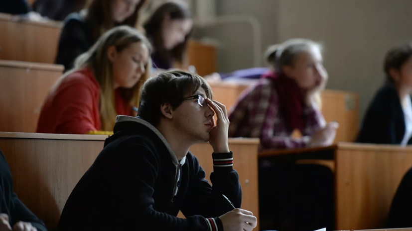 Ещё два вуза в Екатеринбурге объявили о переходе на дистанционное обучение
