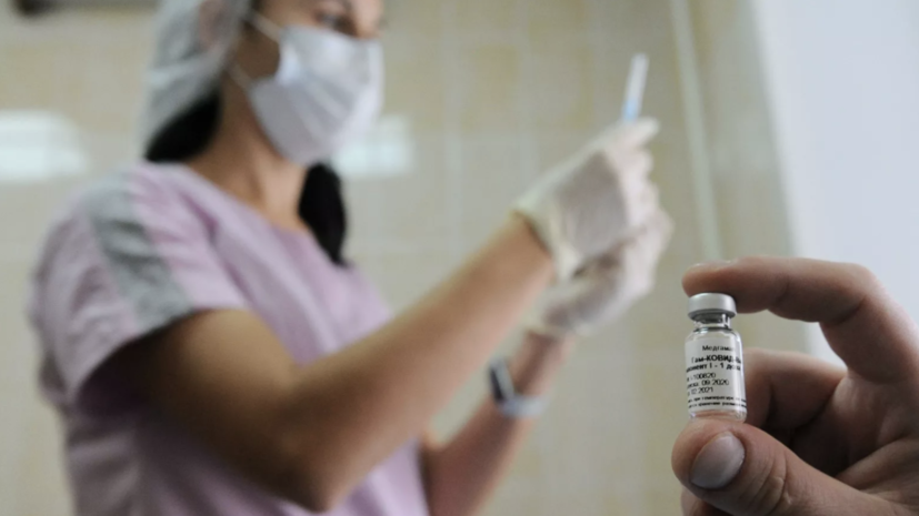 В России исключили возможность вакцинации на коммерческих условиях