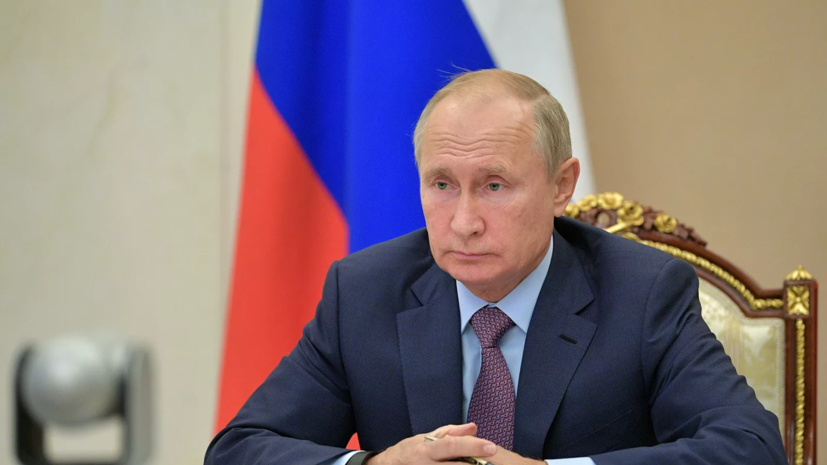 Путин в ситуации с коронавирусом призвал держать руку на пульсе