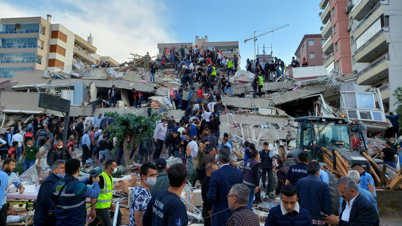 Премьер Греции позвонил президенту Турции из-за землетрясения