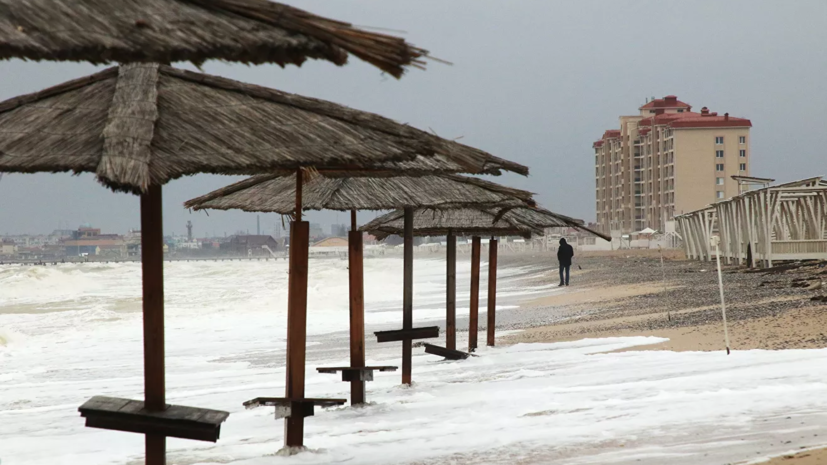 Спасатели предупредили о возможных смерчах над Чёрным морем