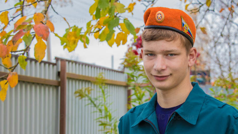 Подростка из Тверской области наградили за спасение тонущих детей