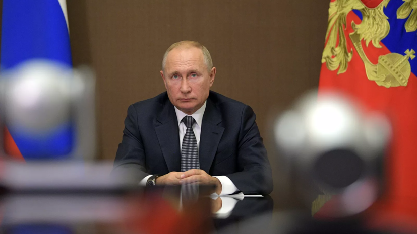Путин внёс в Госдуму проект закона о порядке формирования Совфеда