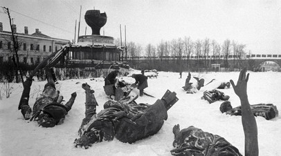 Памятник «Тысячелетие России» на территории Новгородского Кремля, разрушенный фашистскими захватчиками