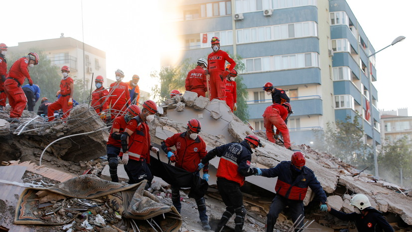 Число жертв землетрясения в Турции увеличилось до 79