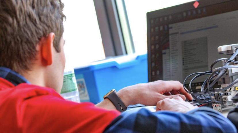 Технопарки подготовили для московских школьников онлайн-программы