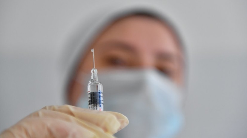 Белоруссия планирует купить в России 100 тысяч доз вакцины от COVID-19