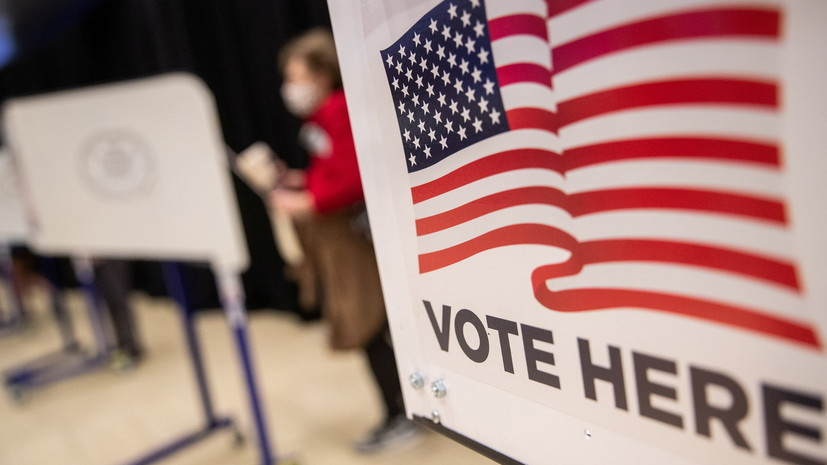 На Восточном побережье США открылись избирательные участки