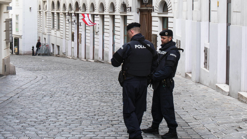 Посол России в Австрии: следственные мероприятия после теракта в Вене продолжаются