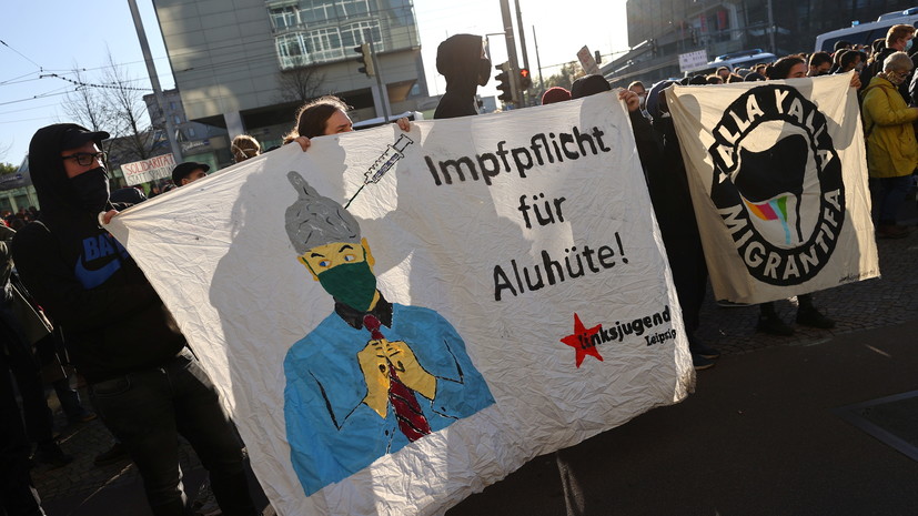 В Германии проходит акция протеста против нового локдауна