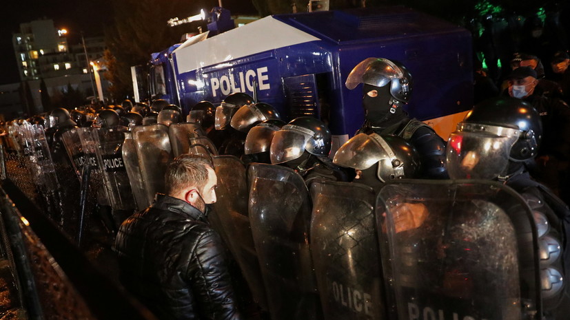 Митинг у здания ЦИК Грузии окончен