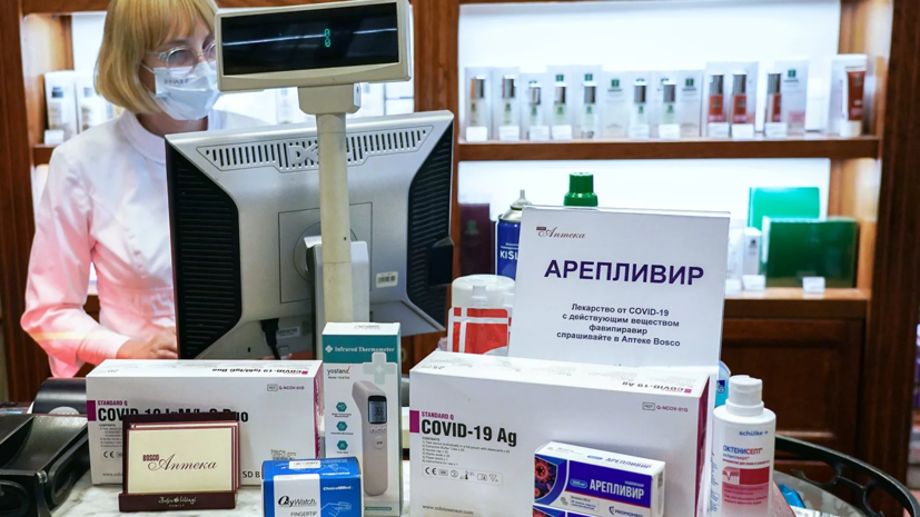 Путин поручил кабмину выделить регионам средства на лекарства от COVID-19