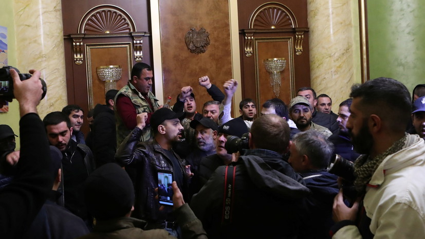 Пашинян: зачинщиков беспорядков в Ереване привлекут к ответственности