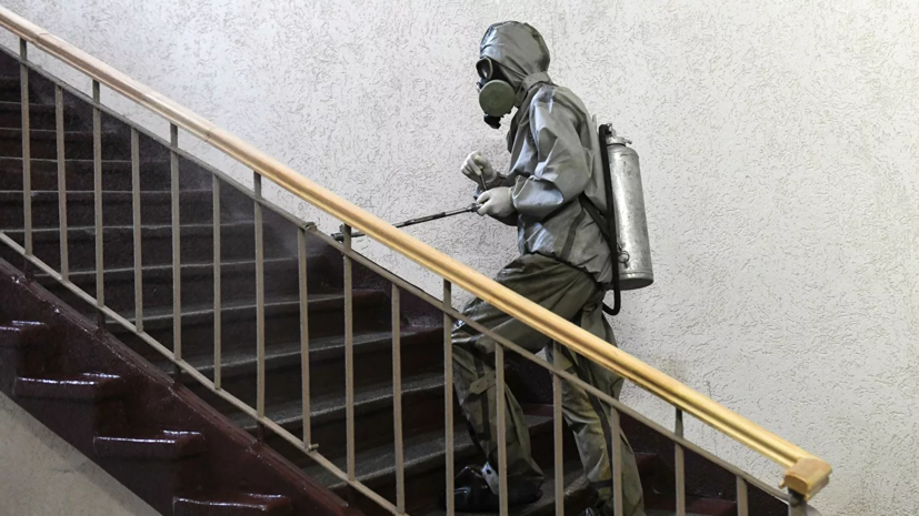 Эксперт оценил безопасность дезинфекции помещений и улиц