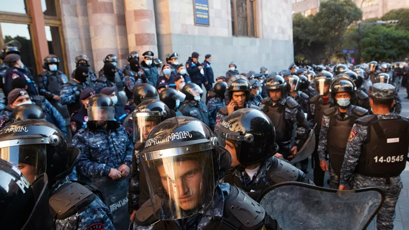 В Армении задержали ряд оппозиционеров