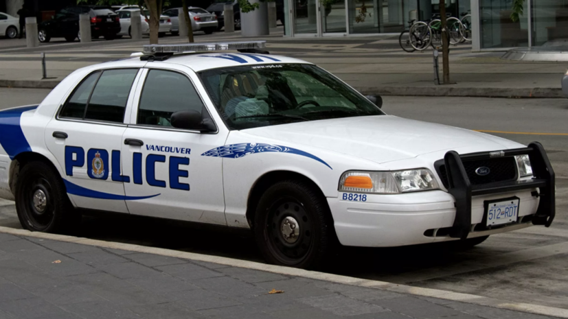 Полиция призвала избегать района спецоперации в Монреале