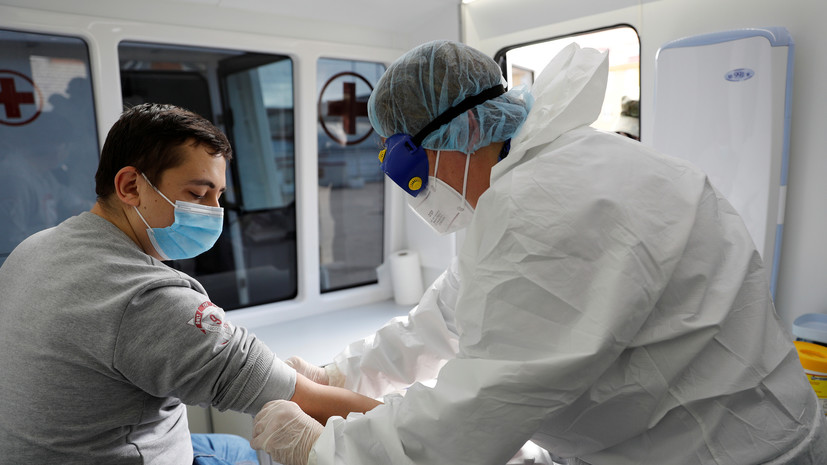 В России за сутки впервые выявили более 22 тысяч случаев коронавируса