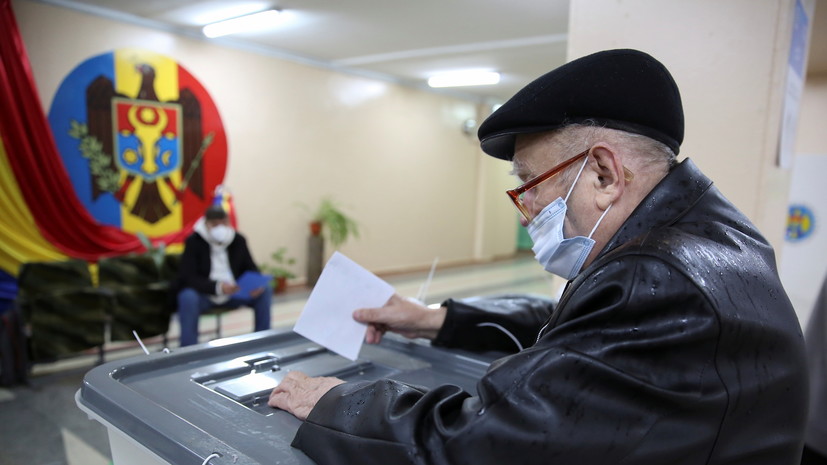 В Молдавии началось голосование во втором туре выборов президента