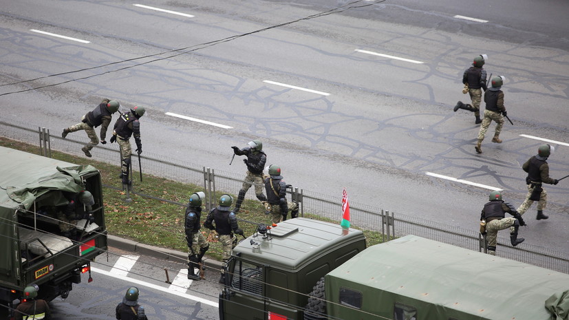 МВД Белоруссии сообщило о 700 задержанных на акциях протеста 15 ноября