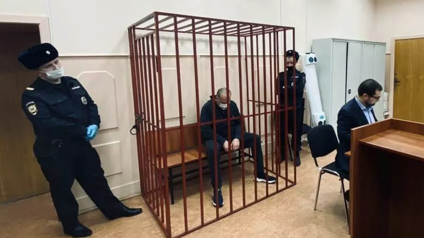 Аудитора Счётной палаты Меня доставили в суд