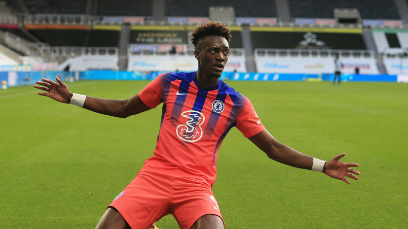 «Челси» обыграл «Ньюкасл» и вышел на первое место в АПЛ