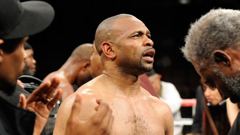 Тайсон оказался более чем на 4 кг тяжелее Джонса перед боем в Лос-Анджелесе