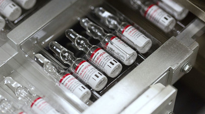 Производство вакцины от COVID-19 на фармацевтическом заводе «Биннофарм»