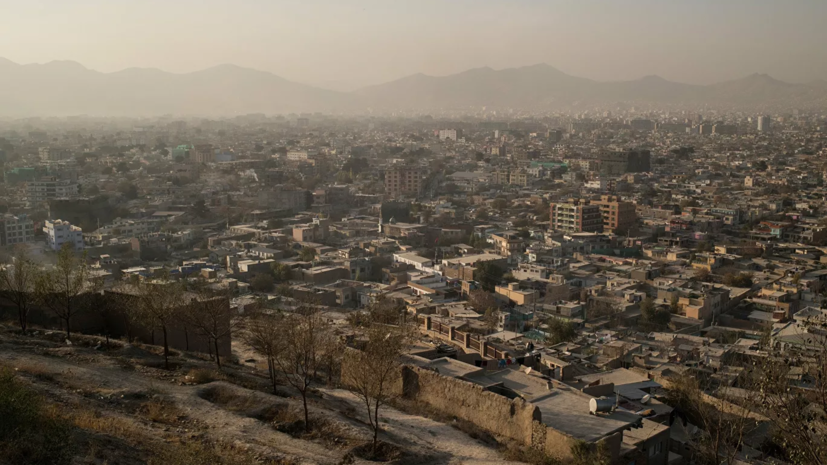 В Кабуле подорвался автомобиль посольства России