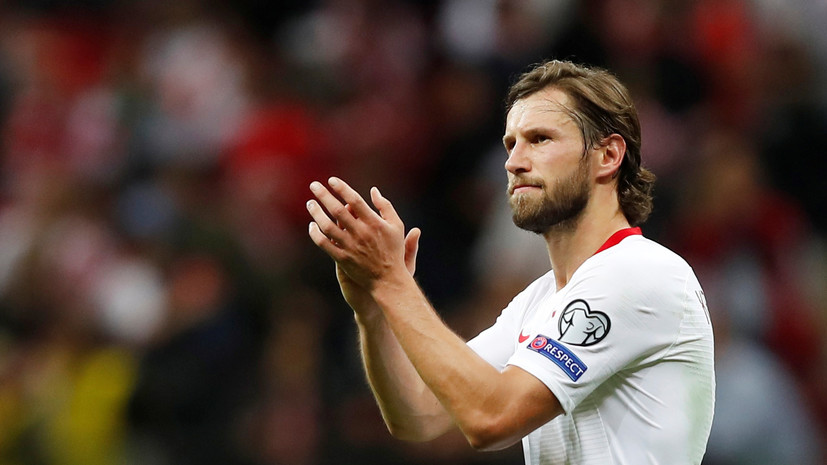 Брат Крыховяка подтвердил заболевание коронавирусом у полузащитника «Локомотива»