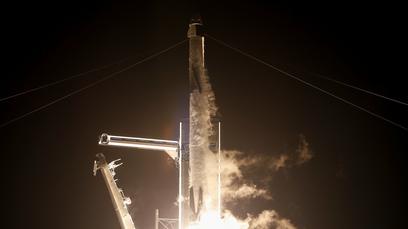 SpaceX перенесла на сутки запуск корабля Dragon на МКС