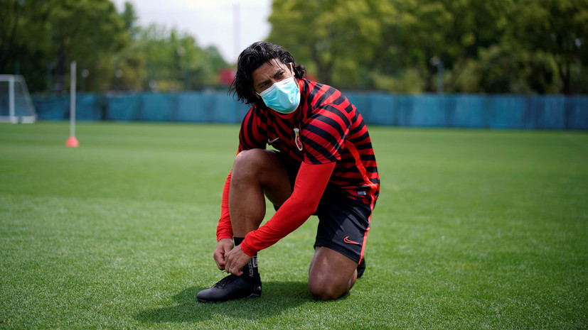 Агент Халка заявил, что из «Зенита» с ним никто не контактировал