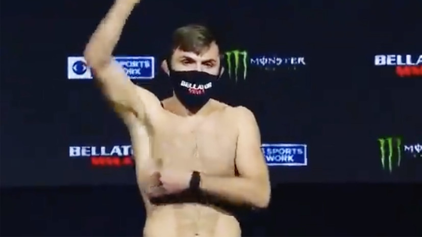 Россиянин Магомедов победил Маттоса в дебютном бою в Bellator