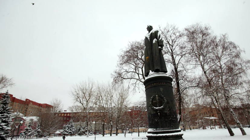 В КПРФ высказались об идее возвращения памятника Дзержинскому на Лубянку