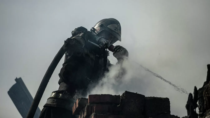 В Красноярске произошёл пожар на складе