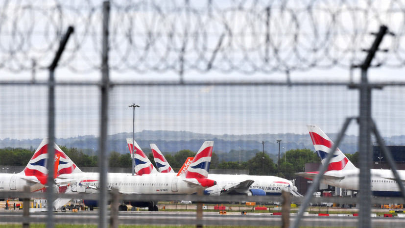 После сообщений о новой разновидности COVID-19: ряд стран Европы останавливают авиасообщение с Британией