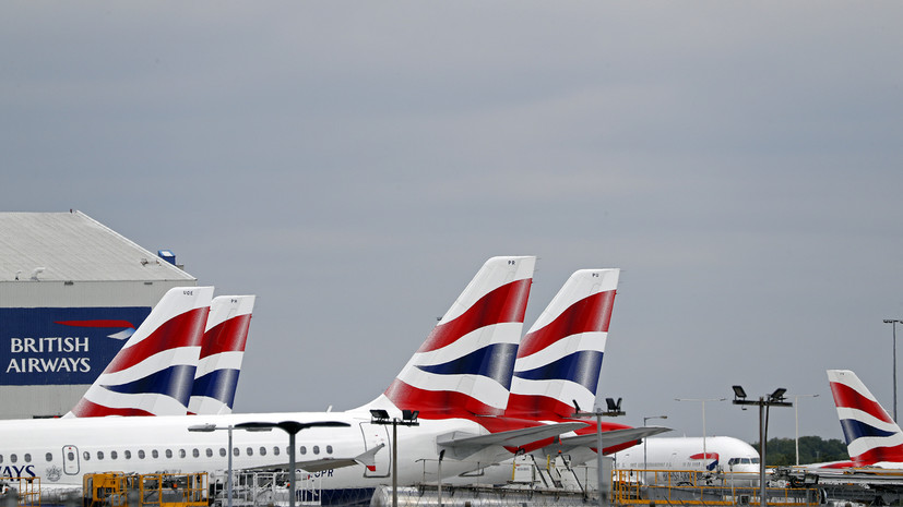 Россия останавливает авиасообщение с Великобританией из-за COVID-19