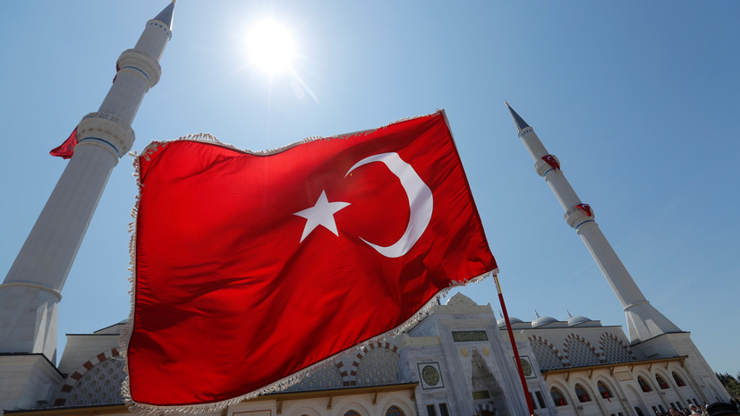 Парламент Турции продлил разрешение на пребывание военных в Ливии