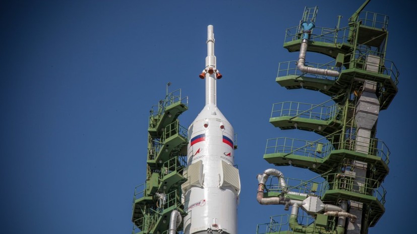 Рогозин анонсировал вывоз ракеты «Союз» на стартовый комплекс Куру