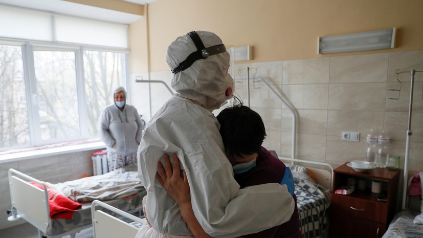 На Украине выявили более 11 тысяч случаев коронавируса за сутки