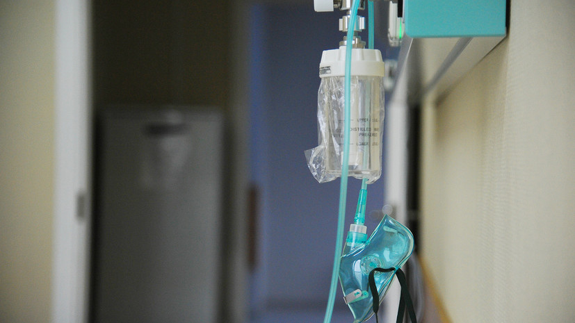 В России за сутки скончались 599 пациентов с коронавирусом