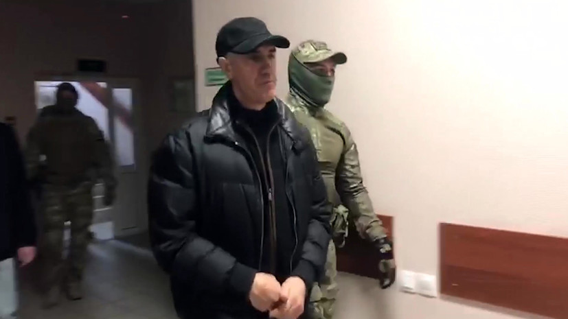 В резиденции красноярского бизнесмена Быкова проходят обыски