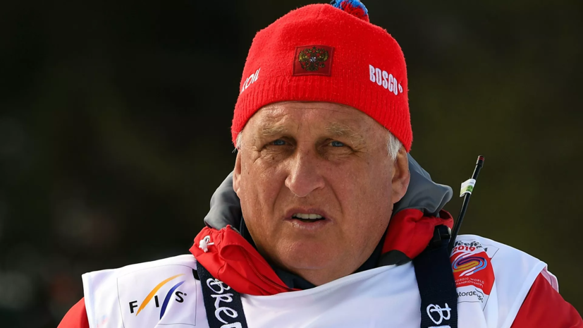 Тренер сборной России объяснил, как на Большунове сказывается отсутствие норвежцев на «Тур де Ски»