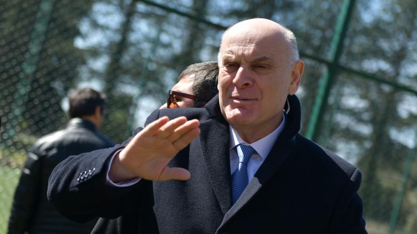 В Абхазии рассказали о состоянии больного COVID-19 президента страны