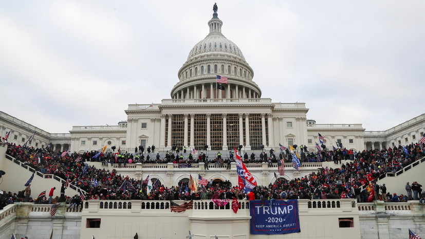 CNN: протестующие в Вашингтоне намерены ночевать в здании Капитолия