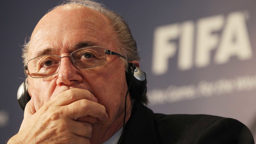 Экс-глава ФИФА Блаттер госпитализирован в тяжёлом состоянии