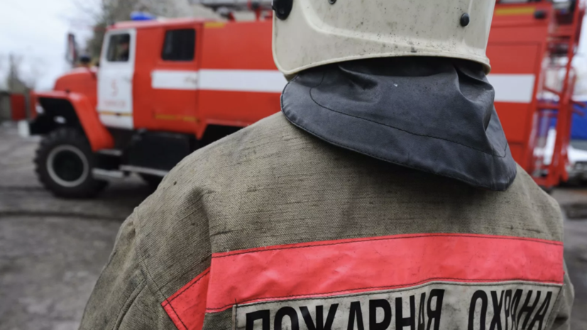 Во Владивостоке потушили пожар на одной из подстанций