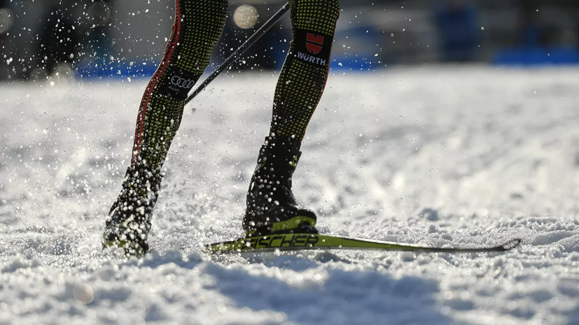 Отец лыжника Большунова назвал унизительными санкции к российскому спорту