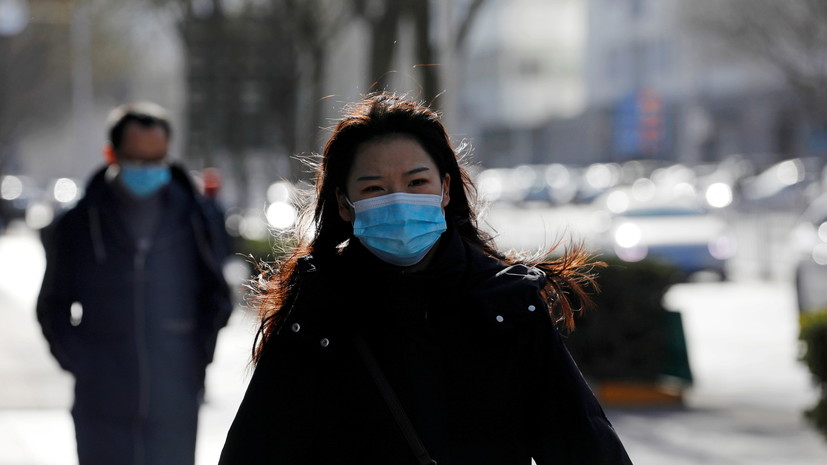 Власти Китая за сутки выявили 115 новых случаев коронавируса