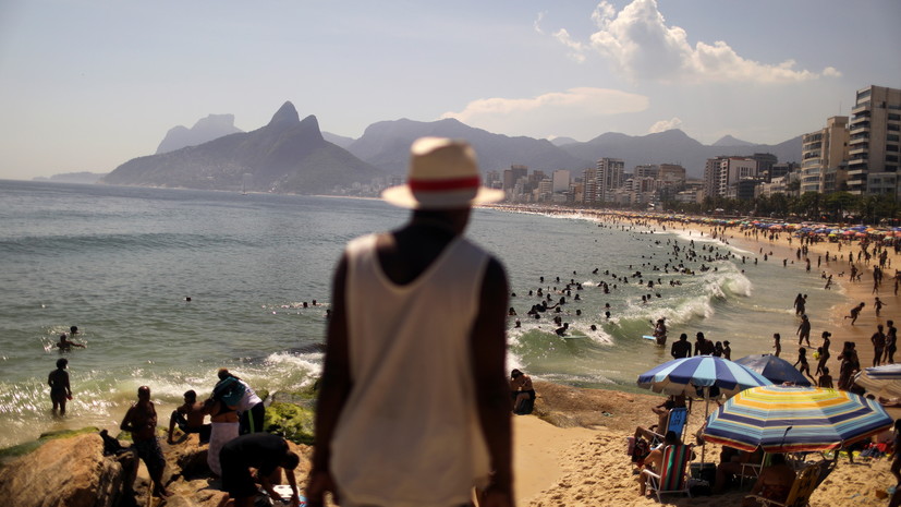 В Бразилии число выявленных случаев коронавируса достигло 8 256 536