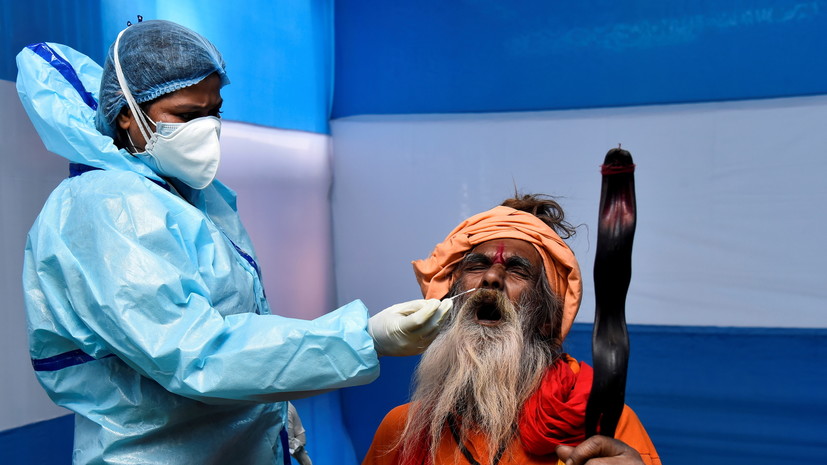 В Индии за сутки выявили более 15 тысяч случаев коронавируса